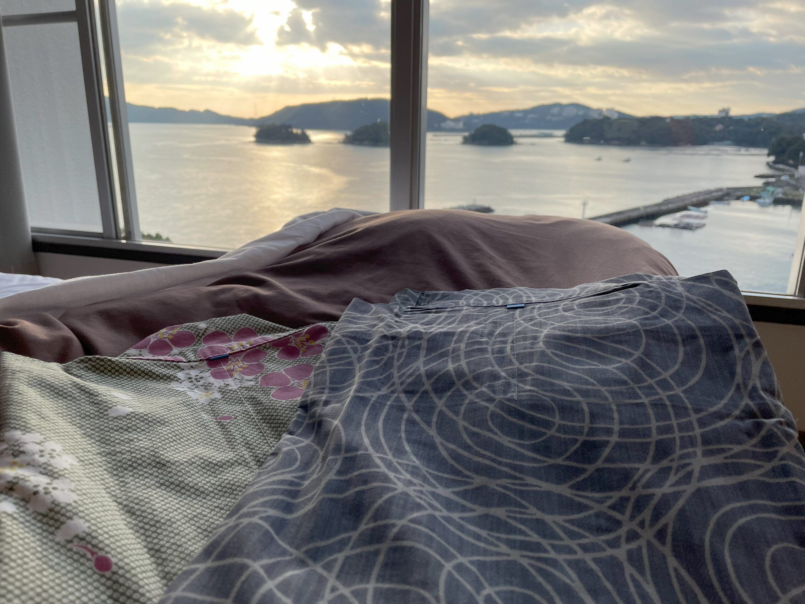 大江戸温泉朝景色4
