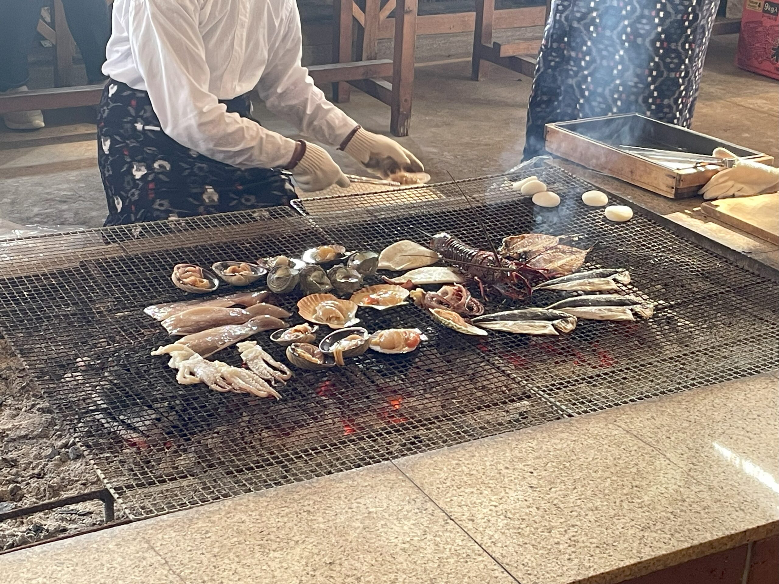 海女小屋 相差かまど 前の浜